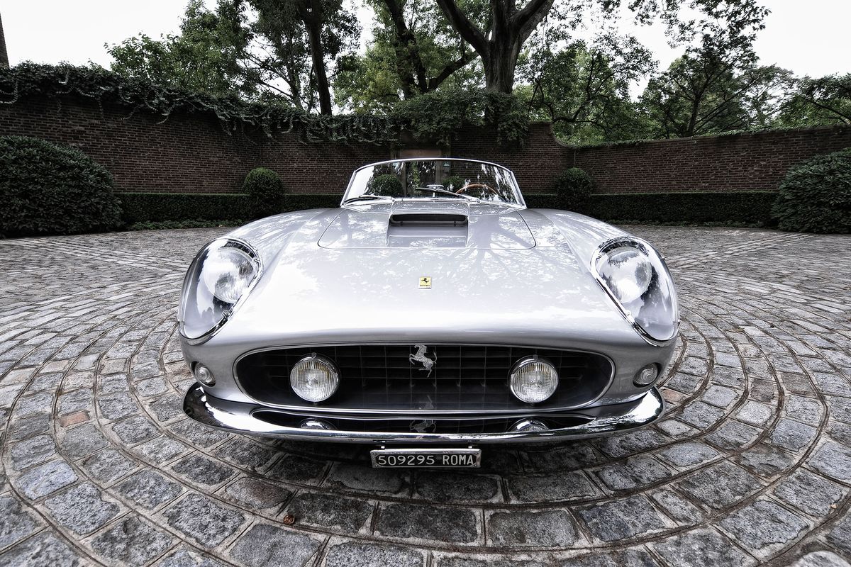 Ferrari 250 California